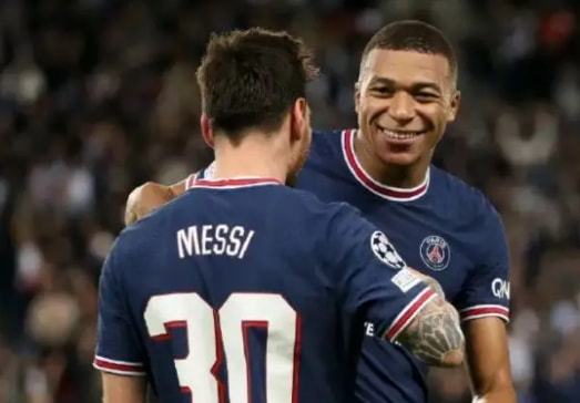 篮板层面 篮板层面