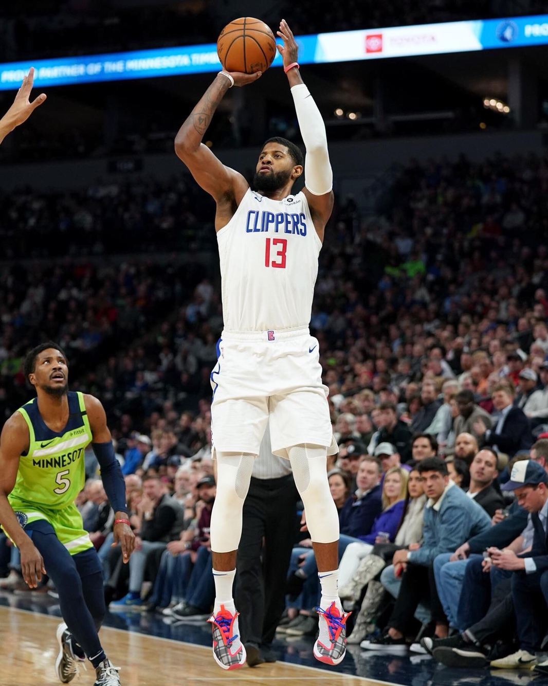 里夫斯在中 里夫斯在中